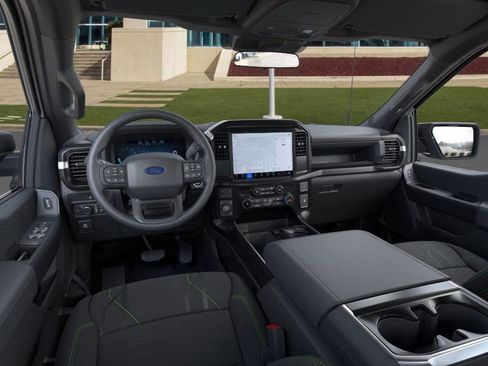 Used 2025 Ford F150 STX image 9