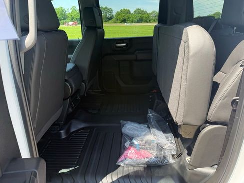 Used 2026 Chevrolet Silverado 2500 W/T w/ WT/CX Safety Package AWD/4WD image 13