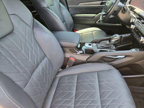 Certified 2024 Kia Telluride SX Prestige X-Line AWD/4WD image 19