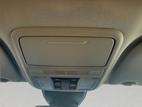 New 2026 Honda Odyssey Touring image 29