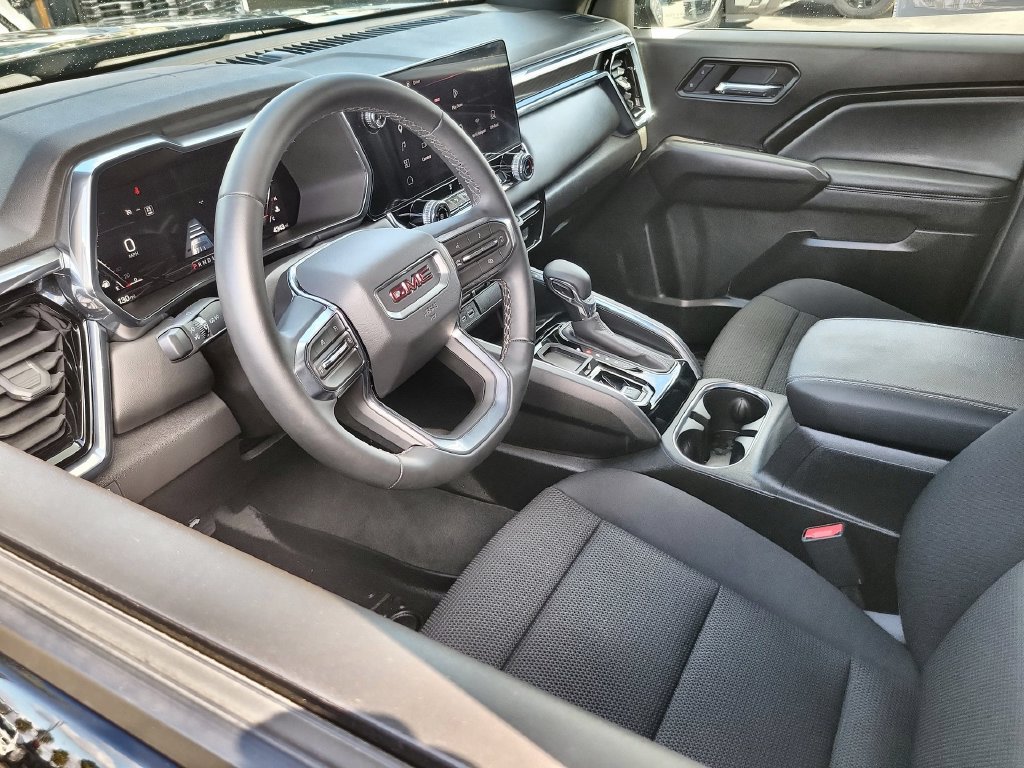Used 2026 GMC Canyon Elevation RWD image 10