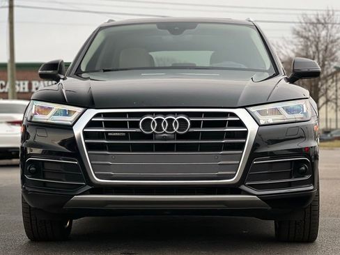Used 2019 Audi Q5 Prestige w/ Prestige Package image 12