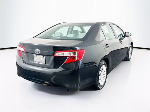 Used 2014 Toyota Camry FWD image 9