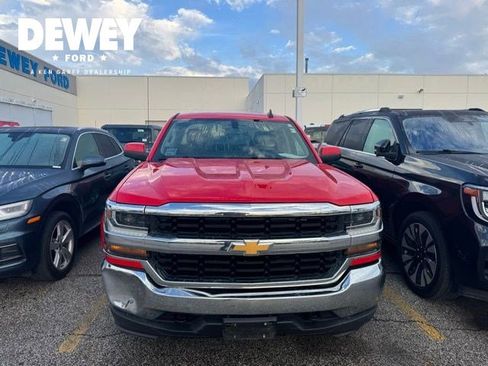 Used 2019 Chevrolet Silverado 1500 LT image 2