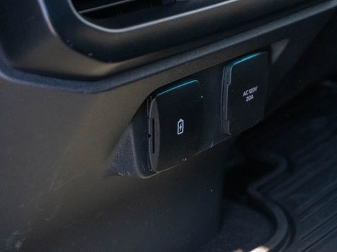 Used 2024 Ford F150 Raptor AWD/4WD image 30