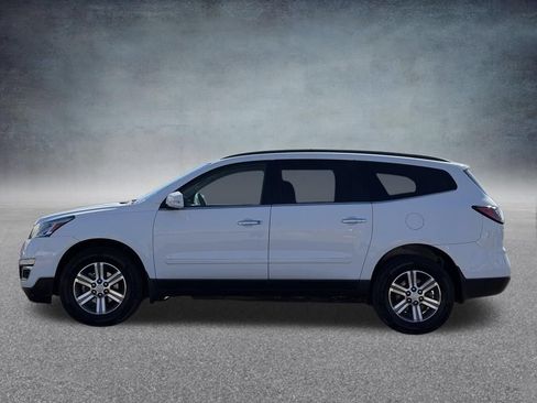 Used 2017 Chevrolet Traverse LT FWD image 7