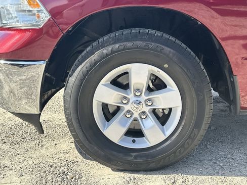 Used 2022 RAM 1500 Classic SLT image 11