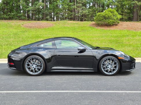 Certified 2026 Porsche 911 Carrera T RWD image 27