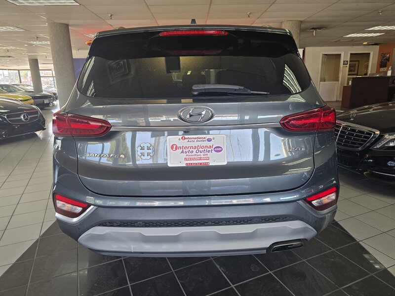 Used 2019 Hyundai Santa Fe FWD image 5