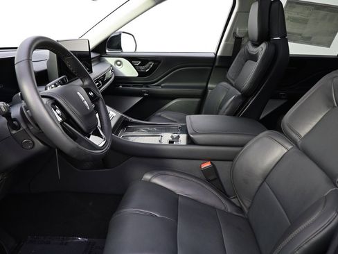 New 2026 Lincoln Aviator Reserve image 13