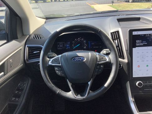 Certified 2024 Ford Edge SEL w/ Convenience Package AWD/4WD image 8