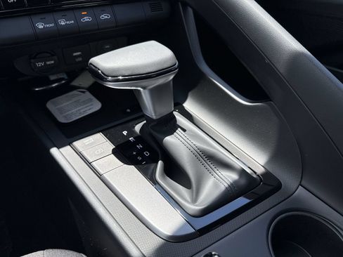 New 2026 Hyundai Elantra Sport FWD image 21