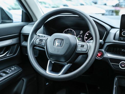 Used 2025 Honda CR-V LX image 22
