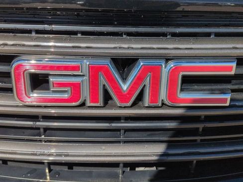 Used 2019 GMC Terrain SLE w/ Driver Convenience Package image 31