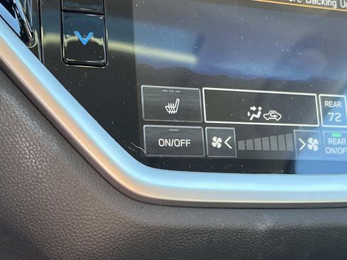 Certified 2025 Subaru Ascent Limited w/ Popular Package #1 image 34