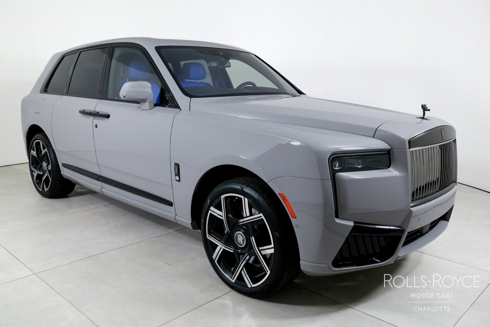New 2027 Rolls-Royce Cullinan Black Badge AWD/4WD image 6