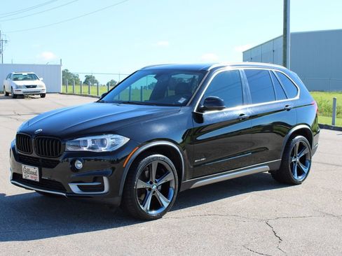 Used 2018 BMW X5 sDrive35i RWD image 2