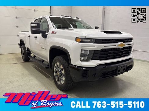 Used 2025 Chevrolet Silverado 2500 Custom w/ Custom Convenience Package image 1
