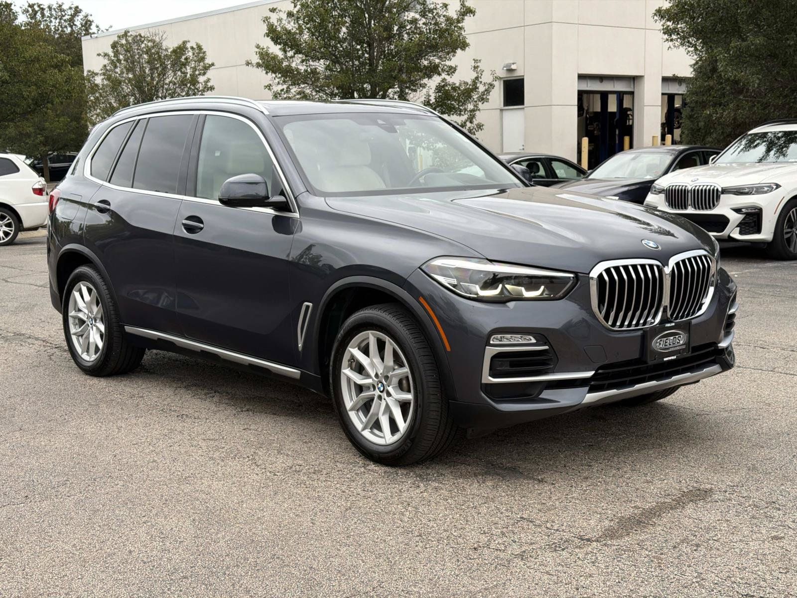 Used 2020 BMW X5 xDrive40i w/ Premium Package AWD/4WD image 3