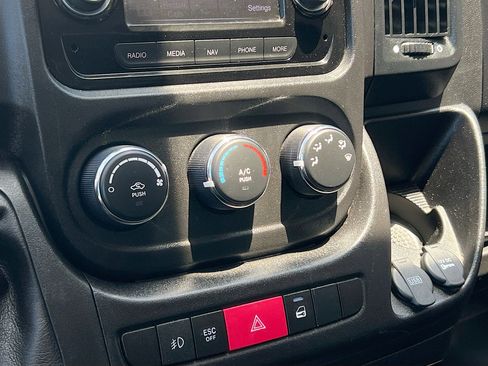 Used 2021 RAM ProMaster 1500 w/ Convenience Group FWD image 26