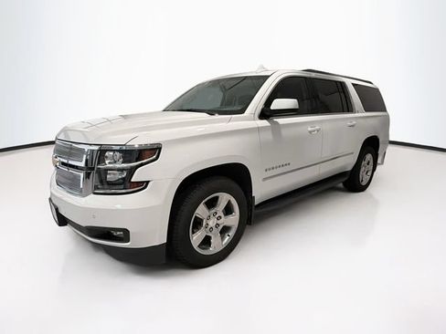 Used 2016 Chevrolet Suburban LT AWD/4WD image 3
