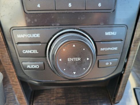 Used 2013 Acura MDX w/ Technology Package AWD/4WD image 18
