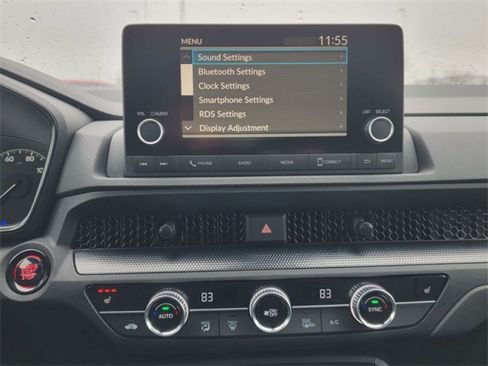 Used 2025 Honda CR-V EX image 12