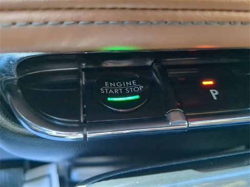 Used 2021 Lincoln Nautilus Reserve image 62