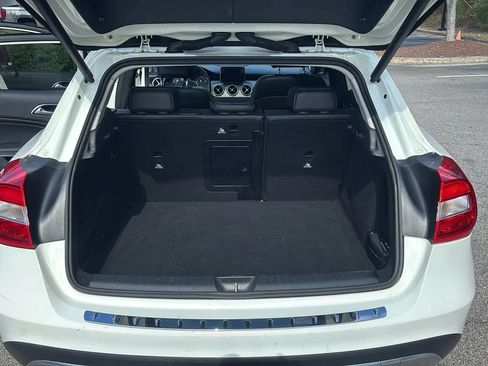 Used 2015 Mercedes-Benz GLA 250 4MATIC image 22