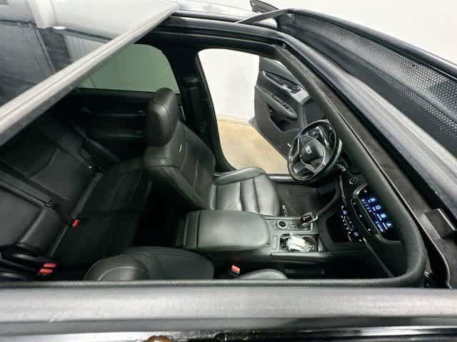 Used 2020 Cadillac XT5 Premium Luxury AWD/4WD image 6