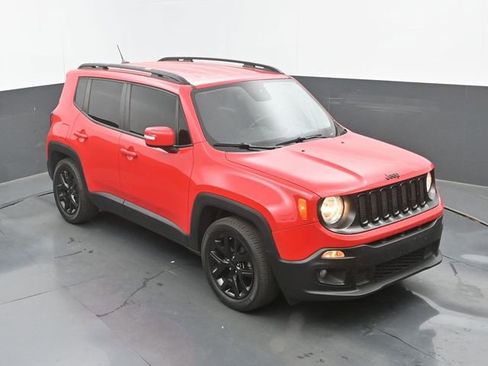 Used 2017 Jeep Renegade Altitude image 13