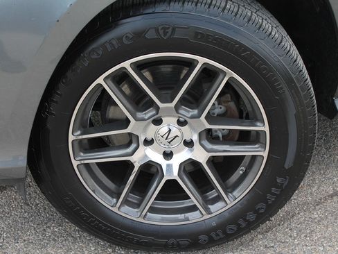 Used 2017 Mercedes-Benz GLS 450 4MATIC image 9