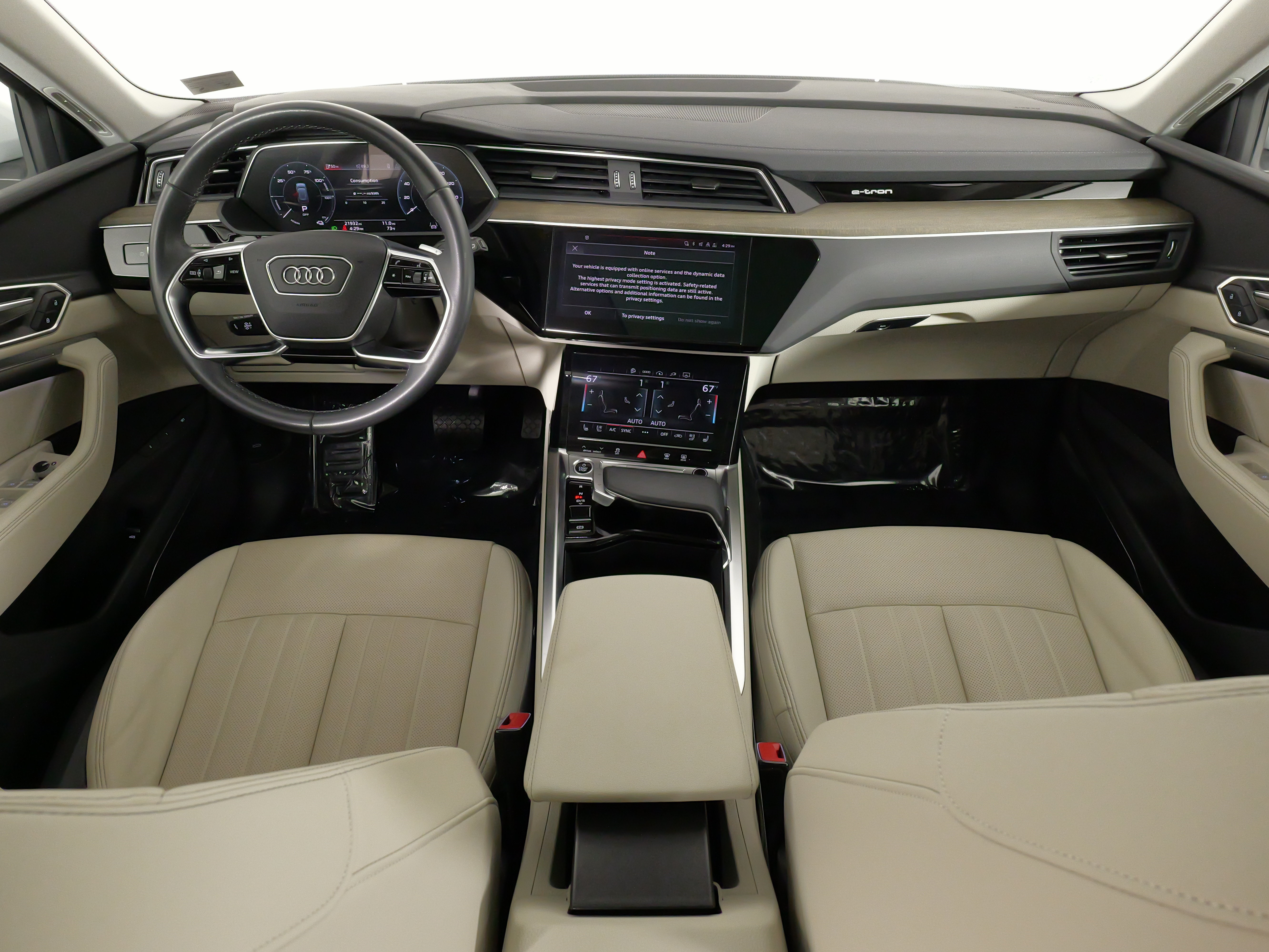 Used 2024 Audi Q8 e-tron Premium Plus w/ Premium Plus Package AWD/4WD image 37