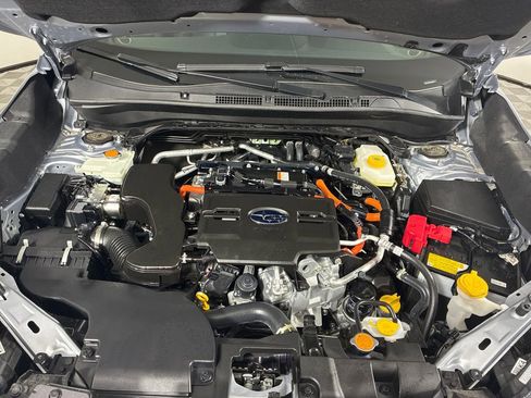 Certified 2025 Subaru Forester Limited image 6