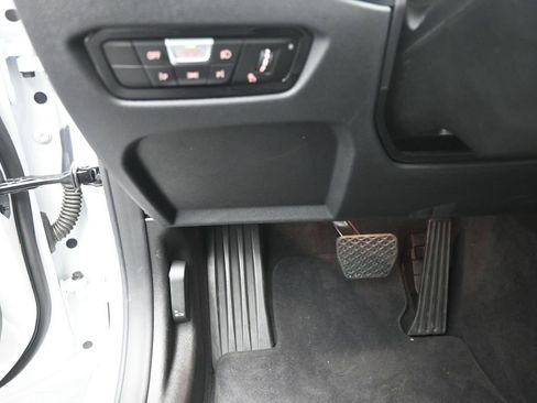 Used 2026 BMW 430i Coupe w/ Parking Assistance Package image 15