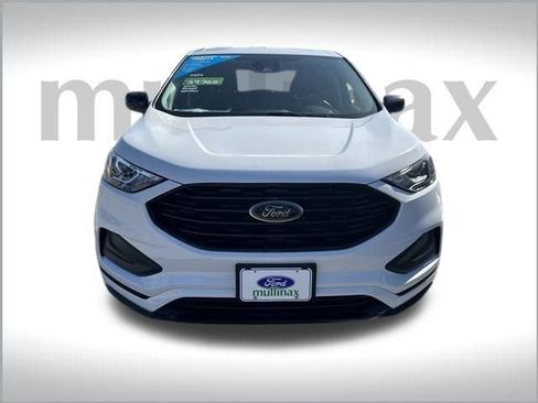 New 2024 Ford Edge SE w/ Black Appearance Package image 12