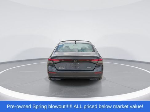 Used 2023 Honda Accord Touring image 7
