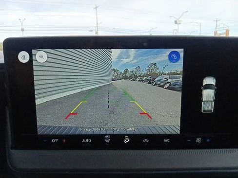 New 2025 Ford Maverick XL image 22