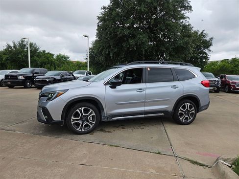 Used 2024 Subaru Ascent Limited w/ Technology Package image 6