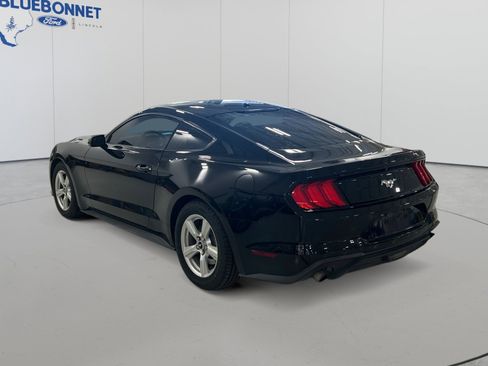 Used 2019 Ford Mustang Coupe RWD image 7