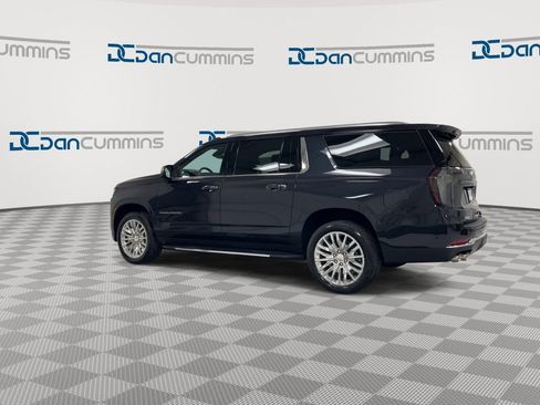 New 2026 Chevrolet Suburban Premier AWD/4WD image 6