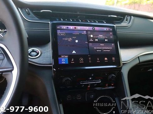 Used 2024 Jeep Grand Cherokee Limited 4xe AWD/4WD image 22