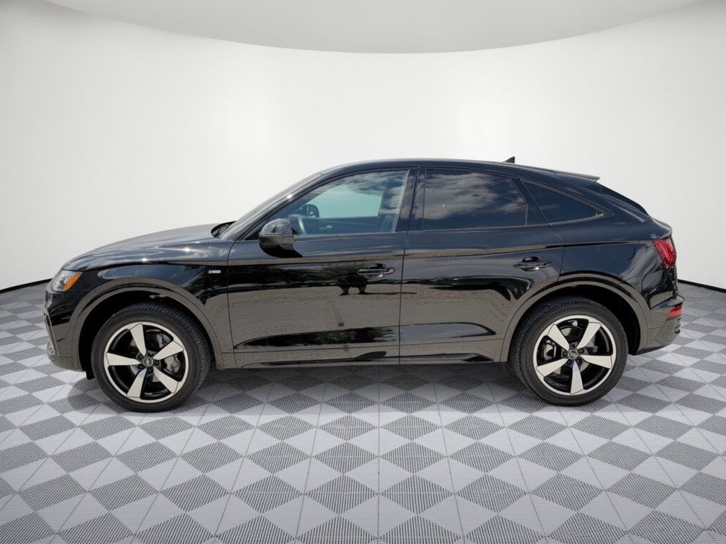 Used 2023 Audi Q5 2.0T Premium Plus w/ Premium Plus Package AWD/4WD image 2