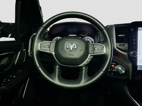 Used 2023 RAM 1500 Laramie AWD/4WD image 10