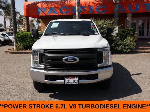 Used 2019 Ford F250 XL w/ Power Equipment Group AWD/4WD image 3