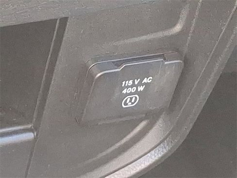 Used 2023 RAM 3500 Tradesman w/ Chrome Appearance Group image 24