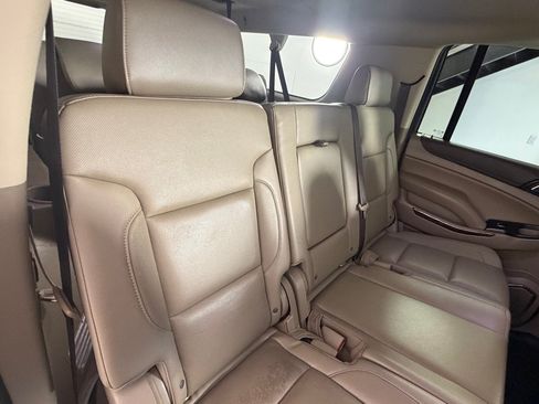 Used 2020 GMC Yukon XL SLT w/ Open Road Package AWD/4WD image 25