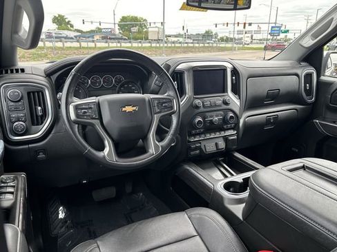 Certified 2021 Chevrolet Silverado 1500 LTZ w/ LTZ Premium Package AWD/4WD image 18