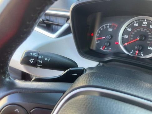 Used 2022 Toyota Corolla SE image 25