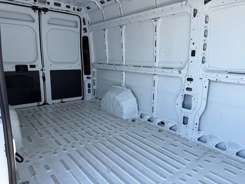 Used 2023 RAM ProMaster 3500 FWD image 24